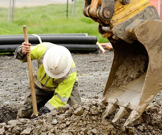 Земляные работы в Кашире и  Московской области